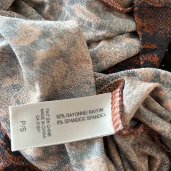 Contemparine size S snake print shirt - Picture 11 of 11